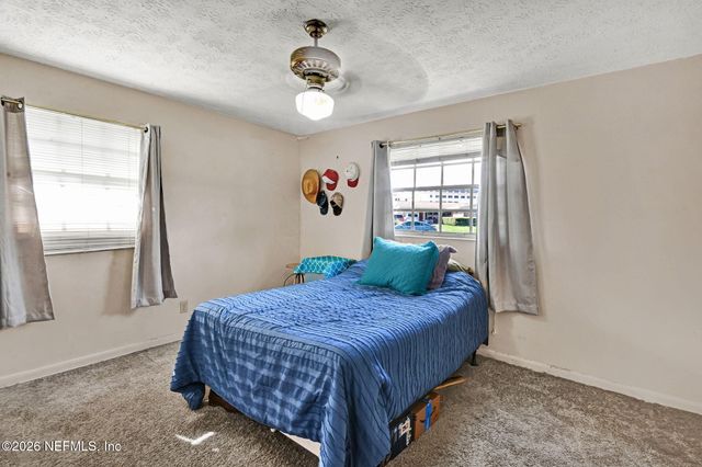 549 CLERMONT Avenue S, Orange Park, FL 32073