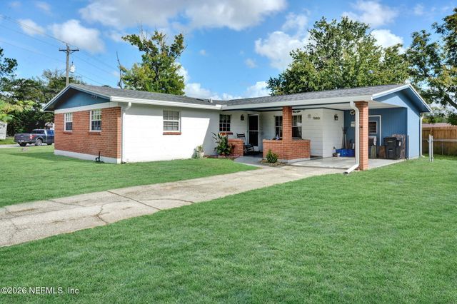 549 CLERMONT Avenue S, Orange Park, FL 32073