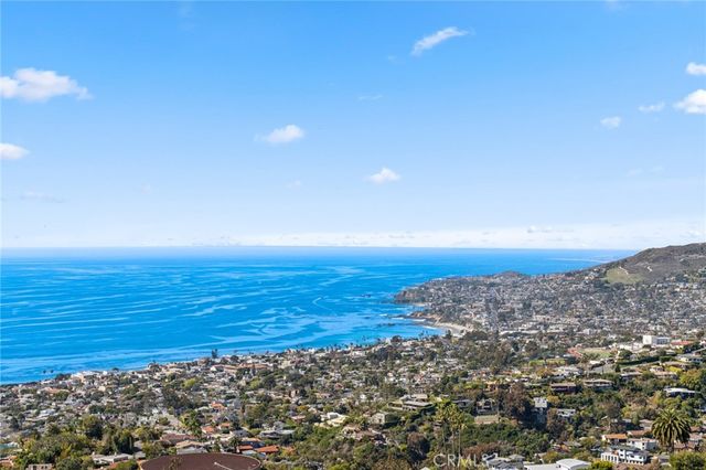 1339 La Mirada Street, Laguna Beach, CA 92651