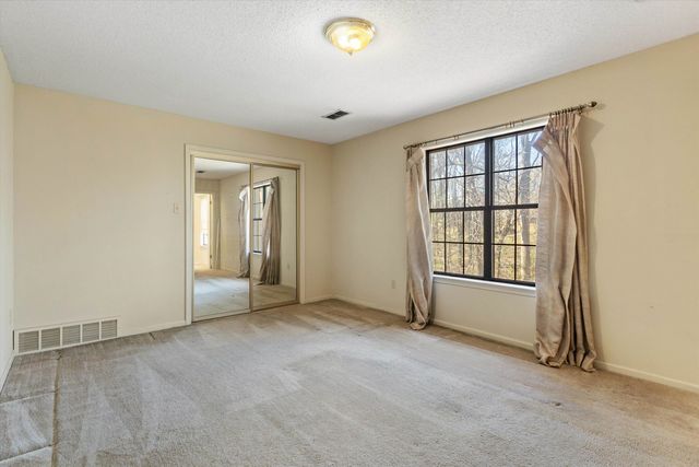 2481 CARROLLWOOD LN, Memphis, TN 38016