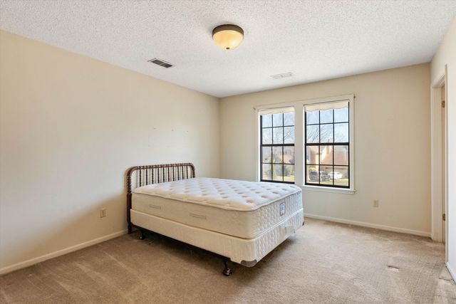 2481 CARROLLWOOD LN, Memphis, TN 38016