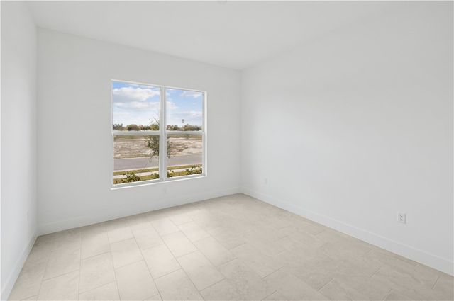 2810 68th Street, Vero Beach, FL 32967