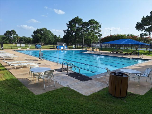 15615 Bending Birch Drive, Cypress, TX 77433