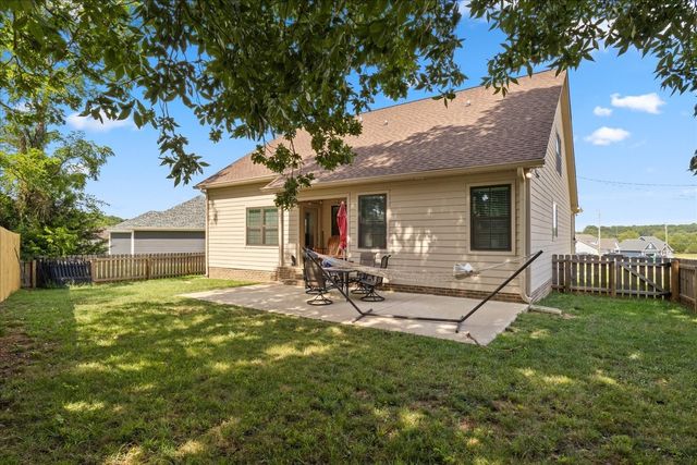 3021 Cambridge Ct, Lewisburg, TN 37091