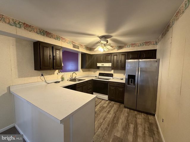 2 PROCYON RD, Blackwood, NJ 08012