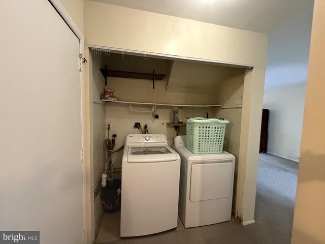 2 PROCYON RD, Blackwood, NJ 08012