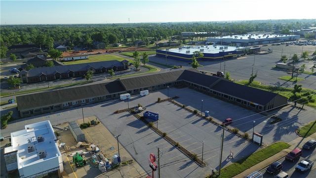 2301 W Walnut Street 19, Rogers, AR 72756