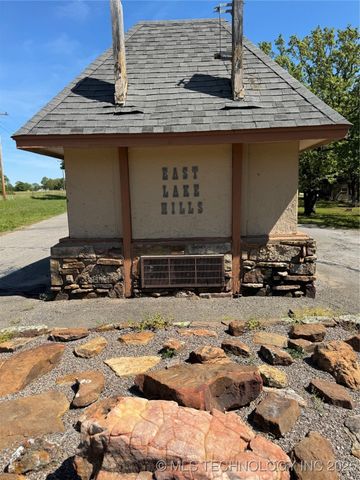 30 S 4550 Road, Vian, OK 74962