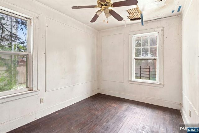164-166 Vermont Avenue, Newark, NJ 07106