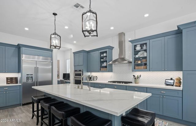 2929 E APPALOOSA Road, Gilbert, AZ 85296