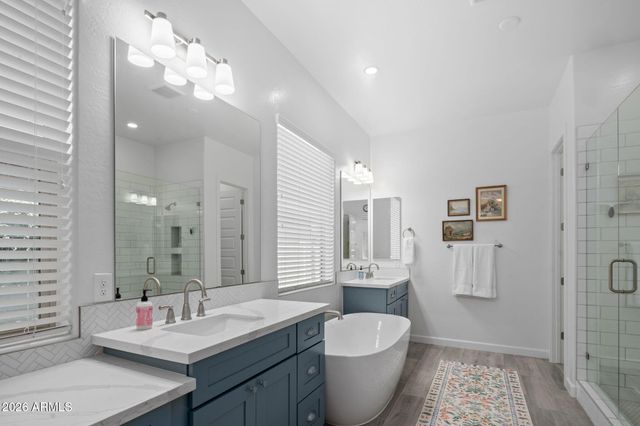 2929 E APPALOOSA Road, Gilbert, AZ 85296