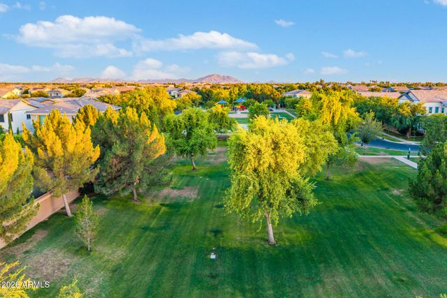 2929 E APPALOOSA Road, Gilbert, AZ 85296
