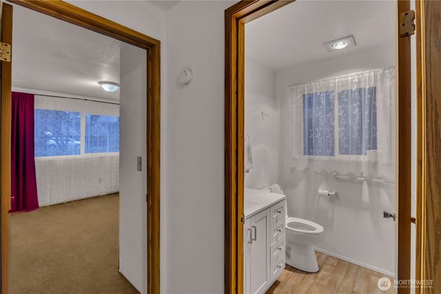 14516 2nd Avenue E, Tacoma, WA 98445