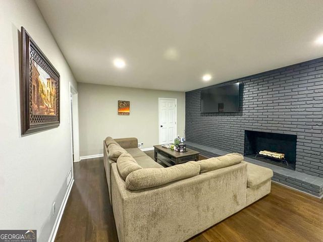 2376 Melinda Drive NE, Atlanta, GA 30345