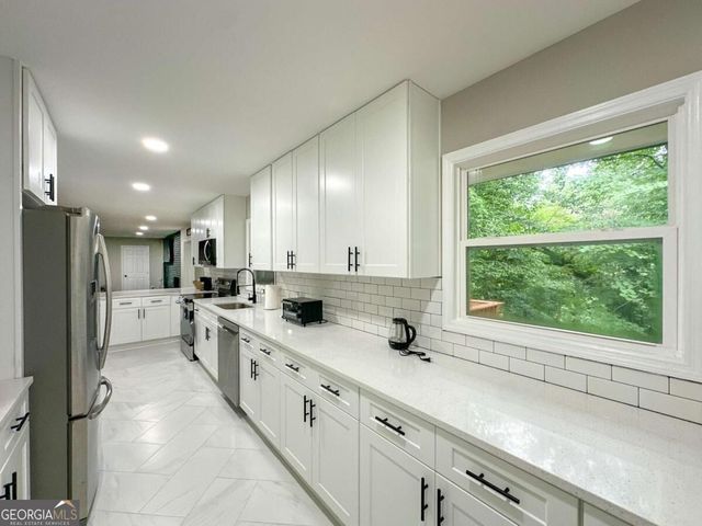 2376 Melinda Drive NE, Atlanta, GA 30345