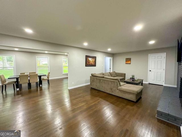 2376 Melinda Drive NE, Atlanta, GA 30345