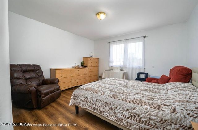 659 Mccormick Drive, Toms River, NJ 08753