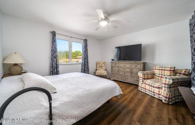 659 Mccormick Drive, Toms River, NJ 08753