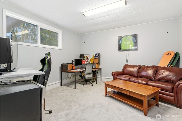 721 15th Avenue SE, Puyallup, WA 98372