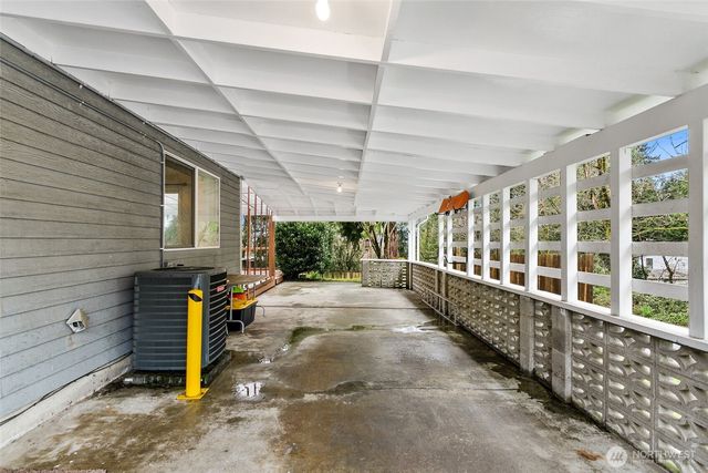 721 15th Avenue SE, Puyallup, WA 98372