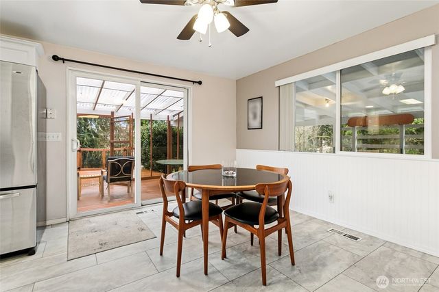 721 15th Avenue SE, Puyallup, WA 98372