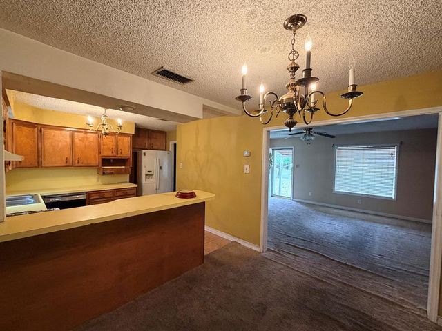 1406 N Loraine St, Midland, TX 79701