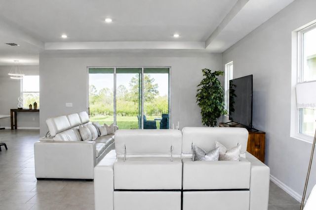10345 BRIDGEGATE HEIGHTS LOOP, San Antonio, FL 33576
