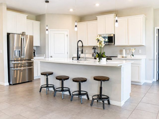 10345 BRIDGEGATE HEIGHTS LOOP, San Antonio, FL 33576