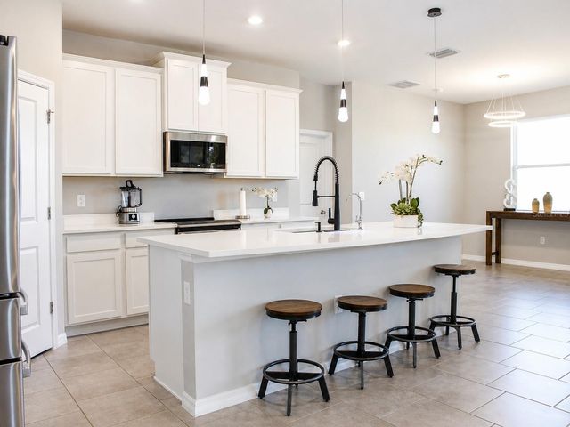 10345 BRIDGEGATE HEIGHTS LOOP, San Antonio, FL 33576