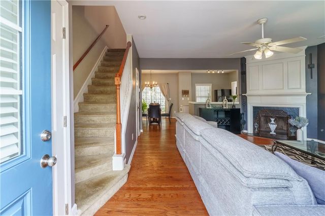 960 Prestwyck Court, Alpharetta, GA 30004