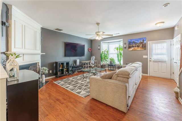 960 Prestwyck Court, Alpharetta, GA 30004