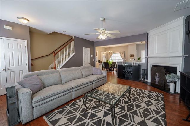 960 Prestwyck Court, Alpharetta, GA 30004