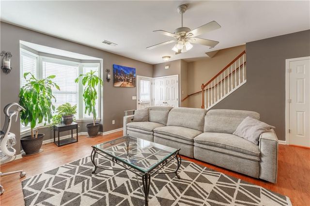 960 Prestwyck Court, Alpharetta, GA 30004