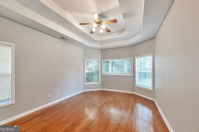 38 Rockport Drive, Riverdale, GA 30274