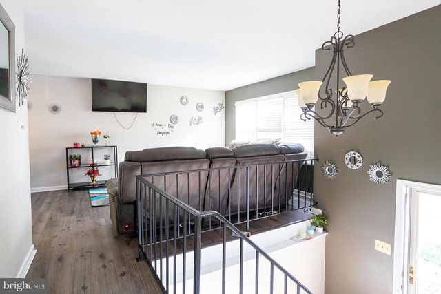 12006 STANSBURY DR, Fredericksburg, VA 22407