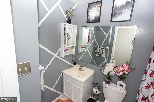 12006 STANSBURY DR, Fredericksburg, VA 22407