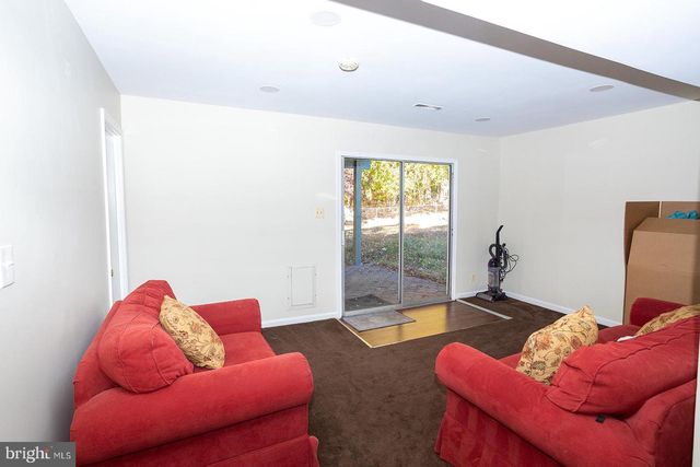 12006 STANSBURY DR, Fredericksburg, VA 22407