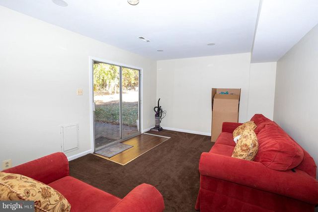 12006 STANSBURY DR, Fredericksburg, VA 22407