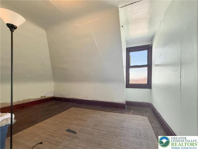 34 South 13th Street, Easton, PA 18042