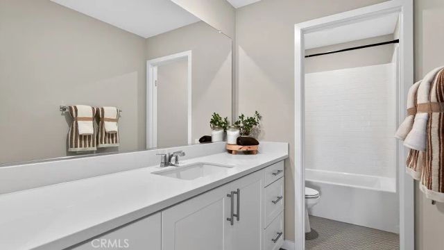 36645 Altisma Drive, Winchester, CA 92596