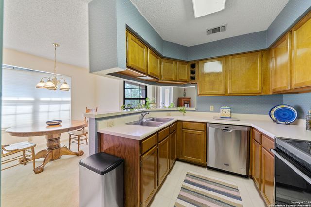 10955 Wurzbach Rd Apt 905, San Antonio, TX 78230