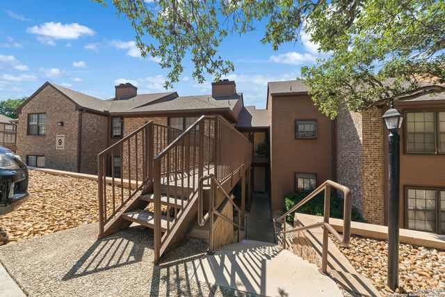 10955 Wurzbach Rd Apt 905, San Antonio, TX 78230
