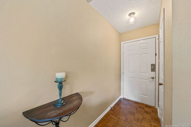 10955 Wurzbach Rd Apt 905, San Antonio, TX 78230