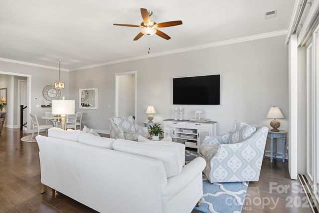 261 Stone Mountain Way, Denver, NC 28037