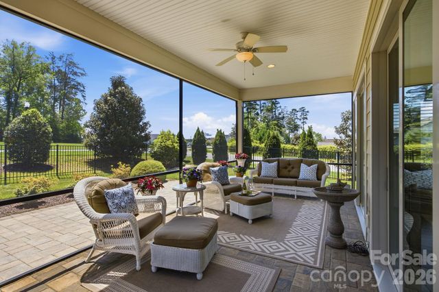 261 Stone Mountain Way, Denver, NC 28037