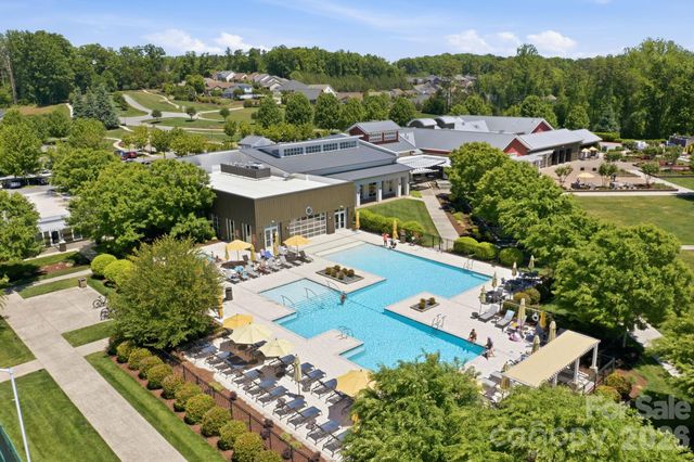 261 Stone Mountain Way, Denver, NC 28037