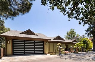 988 Glen Oaks Boulevard, Pasadena, CA 91105