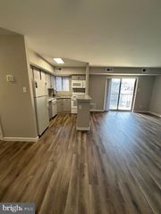 1319 VALLEY DR #1319, West Chester, PA 19382