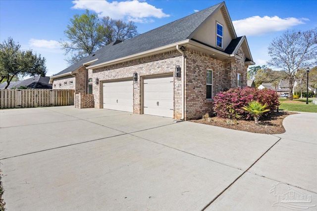 8891 Foxtail Loop, Pensacola, FL 32526