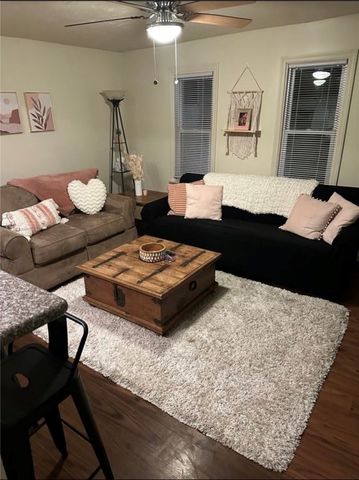 1927 Fox Way, South Side, PA 15203